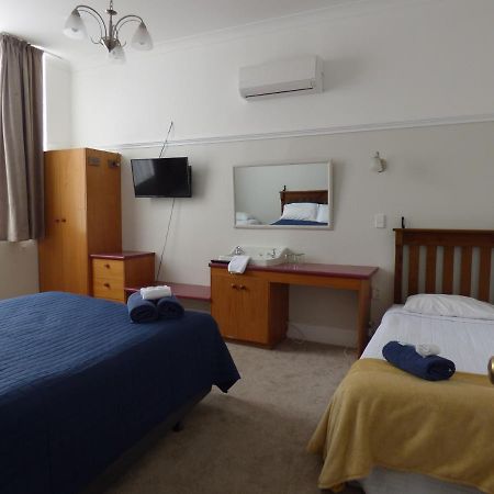 Sahara Guest House Dunedin Extérieur photo