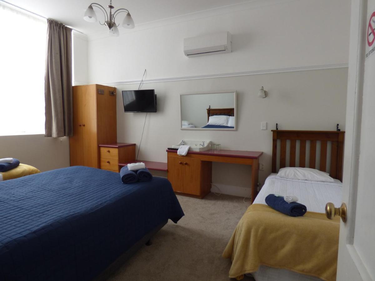 Sahara Guest House Dunedin Extérieur photo